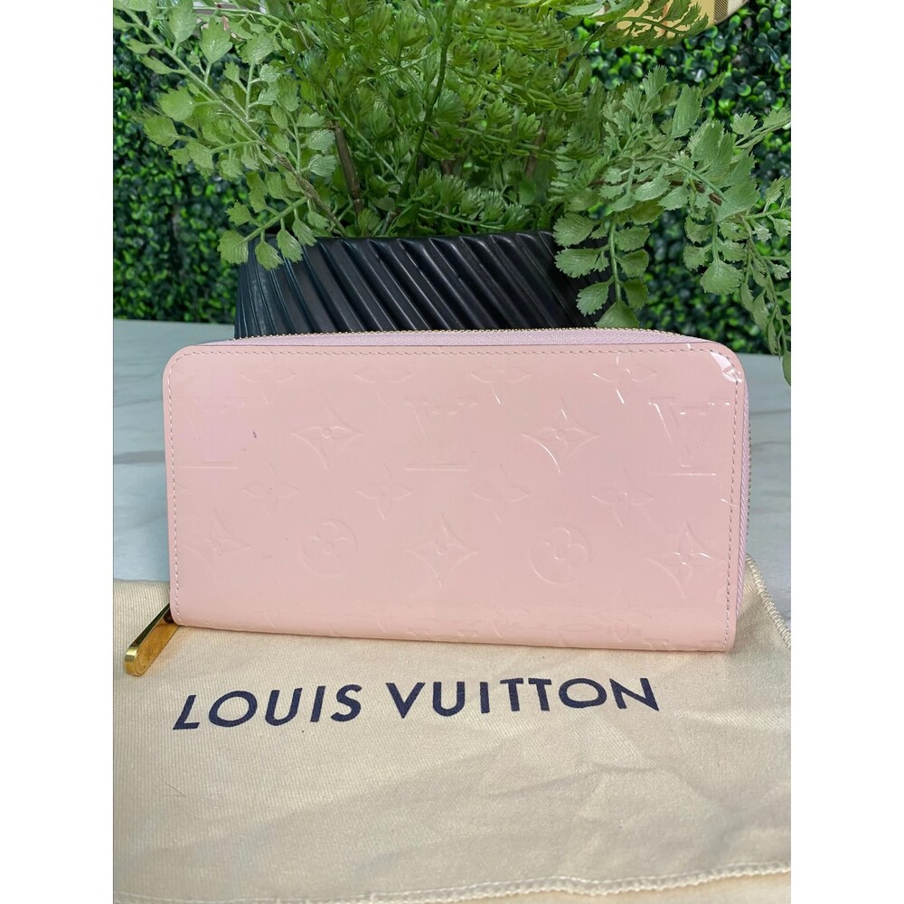 Louis Vuitton Zippy Wallet Pink Monogram Vernis